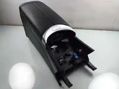 Автозапчасти б/у центральный подлокотник за mercedes-benz clase c (w205) familiar c 220 t cdi bluetec edition 1 (205.204) ссылки oem iam 2056801950  