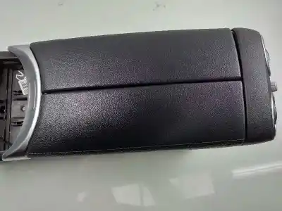 Автозапчасти б/у центральный подлокотник за mercedes-benz clase c (w205) familiar c 220 t cdi bluetec edition 1 (205.204) ссылки oem iam 2056801950  