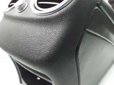 Автозапчасти б/у центральный подлокотник за mercedes-benz clase c (w205) familiar c 220 t cdi bluetec edition 1 (205.204) ссылки oem iam 2056801950  