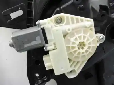 Автозапчастина б/у регулятор переднього правого скла для mercedes-benz clase c (w205) familiar c 220 t cdi bluetec edition 1 (205.204) посилання на oem iam 2059060113  2057230239