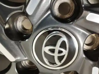 Second-hand car spare part rim for toyota auris (_e18_) 1.8 hybrid (zwe186_) oem iam references 42611-02l90  