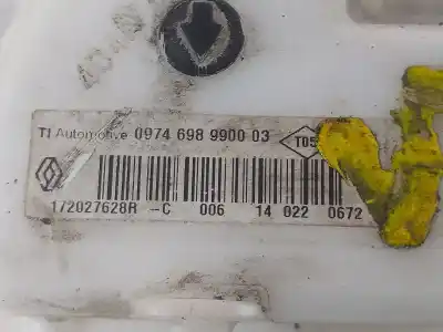 Автозапчастина б/у паливний насос для renault clio iv authentique посилання на oem iam 172025354r  