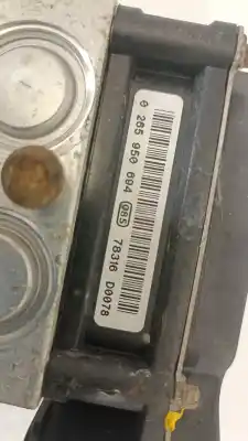 Peça sobressalente para automóvel em segunda mão abs por kia cee´d active referências oem iam 589201h600  0265235330