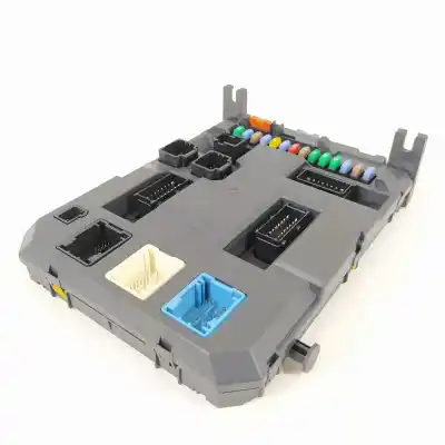 Peça sobressalente para automóvel em segunda mão caixa de fusíveis e relés por citroen c3 collection referências oem iam 9666952280