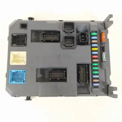 Second-hand car spare part fuse box unit for citroen c3 collection oem iam references 9666952280 22661f01 bsievx0400