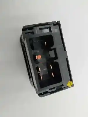 Second-hand car spare part hazard warning lights for mitsubishi canter 01/96 -> 3.9 diesel oem iam references mc885960  