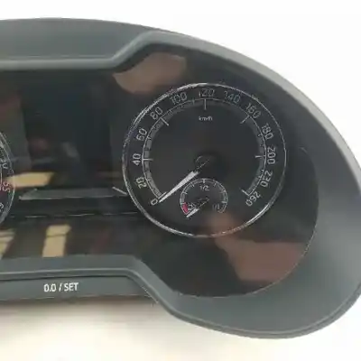 Автозапчасти б/у приборная доска за skoda octavia combi (5e5) ambition ссылки oem iam 5e0920781d  