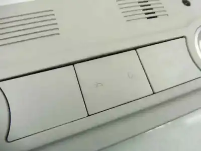 Автозапчасти б/у внутренний свет за volkswagen eos (1f7, 1f8) 2.0 tdi ссылки oem iam 1q0947105d  