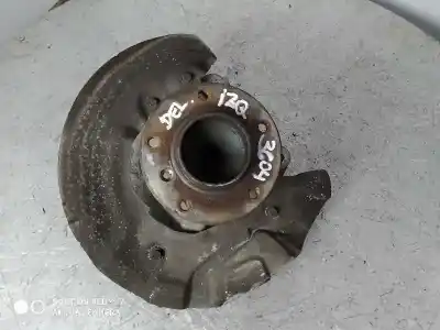 Pièce détachée automobile d'occasion moyeu de roue avant gauche pour bmw serie 3 berlina (e90) 330d références oem iam 31216793923