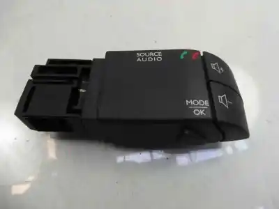 Pièce détachée automobile d'occasion commutateur multifonctions pour dacia sandero stepway références oem iam 255522448r