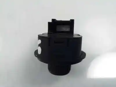 Автозапчасти б/у управление зеркалом за skoda spaceback (5h) like ссылки oem iam 5jb959565   Автозапчасти б/у управление зеркалом за skoda spaceback (5h) like ссылки oem iam 5jb959565