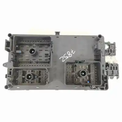 Second-hand car spare part fuse box unit for chevrolet cruze ls oem iam references 96982040 13255300 13222782