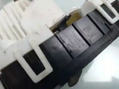 Автозапчастина б/у замок передніх дверей лівий для mercedes-benz clase a (w176) a 200 cdi (176.008) посилання на oem iam a1667200135  a2040085899