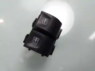 Peça sobressalente para automóvel em segunda mão botão / interruptor elevador vidro dianteiro esquerdo por renault clio iv dynamique referências oem iam 254118722r