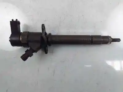 Second-hand car spare part injector for volvo s60 berlina 2.4 d oem iam references 8658352