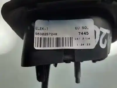 Second-hand car spare part left rearview mirror for renault clio iv authentique oem iam references 963025724r  