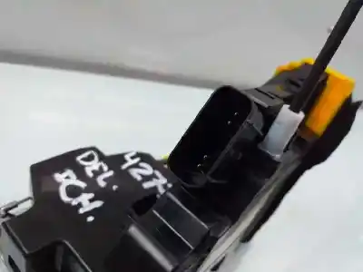 Second-hand car spare part front right door lock for kia cee´d concept oem iam references 81320a2310  