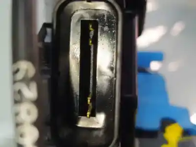 İkinci el araba yedek parçası sol arka kapi kilidi için kia cee´d concept oem iam referansları 81410a2300  