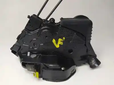 Second-hand car spare part left front door lock for toyota yaris (ksp9/scp9/nlp9) básico oem iam references 690400d140  