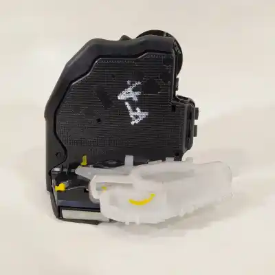 Second-hand car spare part rear right door lock for toyota c-hr ax1t(eu.m)/zyx10(h)/zyx10l-ahxgbw(3a) oem iam references 69050f4010