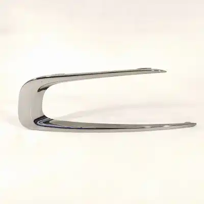 Tweedehands auto-onderdeel voorbumpergrille voor peugeot 2008 (--.2013->) active oem iam-referenties 9802523577