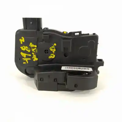 Peça sobressalente para automóvel em segunda mão fechadura da porta dianteira direita por kia sportage basic 4x2 referências oem iam 81320eu010