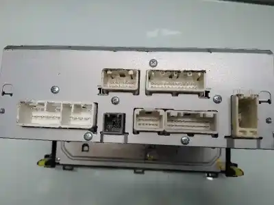 Second-hand car spare part gps navigation system for toyota auris active oem iam references 8614002010  