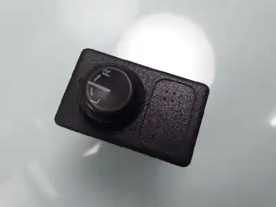 Second-hand car spare part rearview side mirror switch for nissan terrano/terrano.ii (r20) avenue oem iam references 