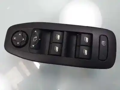 Pezzo di ricambio per auto di seconda mano interruttore alzacristalli anteriore sinistro per peugeot 208 allure riferimenti oem iam 98242539zd  