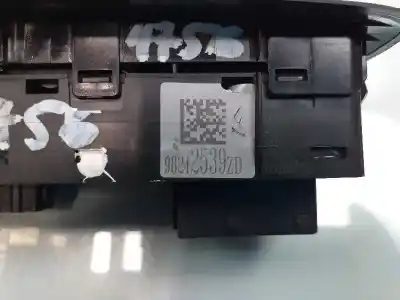 Pezzo di ricambio per auto di seconda mano interruttore alzacristalli anteriore sinistro per peugeot 208 allure riferimenti oem iam 98242539zd  