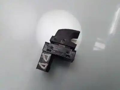 Peça sobressalente para automóvel em segunda mão botão / interruptor elevador vidro dianteiro direito por seat ibiza (6p1) style connect referências oem iam 7l6959855b  