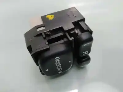 Second-hand car spare part rearview side mirror switch for lexus is200 (ds2/is2) 220d oem iam references 183575  