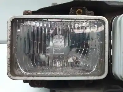 Second-hand car spare part right headlight for nissan l - 75.095 chasis / 3200 /7.49/66 kw/e1 cabina individual oem iam references   