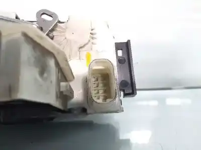 Second-hand car spare part right side sliding door lock for volkswagen crafter combi (2e) combi 30 oem iam references a9067304335  