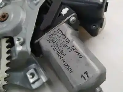 Автозапчастина б/у регулятор скла заднього правого для toyota auris hybrid active посилання на oem iam 8570202020  