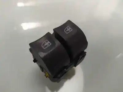 Автозапчасти б/у выключатель левого переднего окна за dacia duster laureate 4x4 ссылки oem iam 254110431r