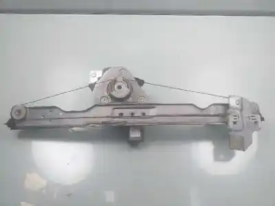 Автозапчастина б/у регулятор вікна передній лівий для dacia duster laureate 4x4 посилання на oem iam 807213506r  