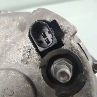 Автозапчастина б/у генератор для audi a8 (4e2) 3.7 quattro посилання на oem iam 077903015q  
