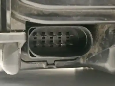 Автозапчасти б/у правая фара за audi a8 (4e2) 3.7 quattro ссылки oem iam 4e0907813  5df00827910