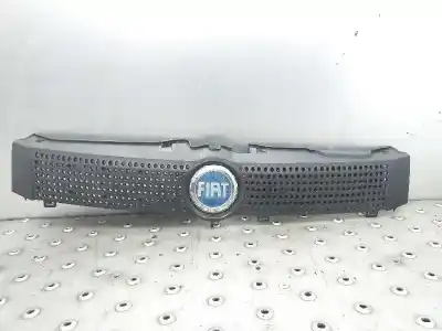 Second-hand car spare part front grille for fiat panda (169) 1.1 8v oem iam references 735356803