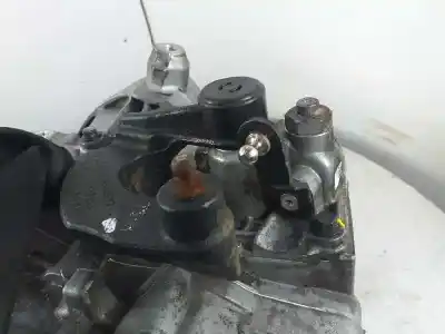 Автозапчастина б/у коробка передач для volvo v40 cross country plus посилання на oem iam d66r7002ba d66r7m127aa t1gi4