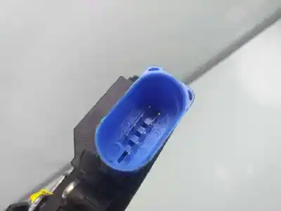 Автозапчастина б/у замок передніх дверей лівий для volkswagen jetta (1k2) 1.9 tdi посилання на oem iam 3d1837015ab  