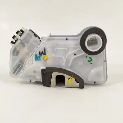 Second-hand car spare part front right door lock for toyota c-hr ax1t(eu.m)/zyx10(h)/zyx10l-ahxgbw(3a) oem iam references 69030f4020