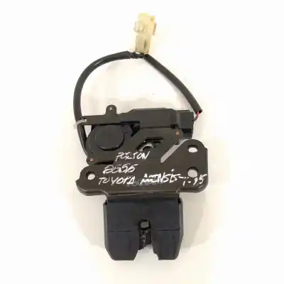 Second-hand car spare part trunk lock for toyota avensis berlina (t25) 2.2 d-4d executive sedán oem iam references   