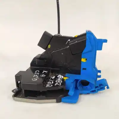 Second-hand car spare part rear left door lock for kia cee´d concept oem iam references 81410a2400