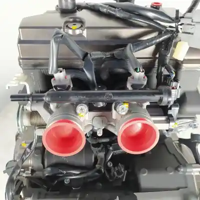 İkinci el araba yedek parçası komple motor için yamaha mt-07 mt-07 oem iam referansları m401e  
