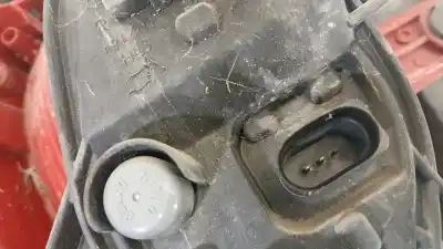 Автозапчасти б/у правый задний фонарь за volkswagen touran (1t3) advance bluemotion ссылки oem iam    Автозапчасти б/у правый задний фонарь за volkswagen touran (1t3) advance bluemotion ссылки oem iam