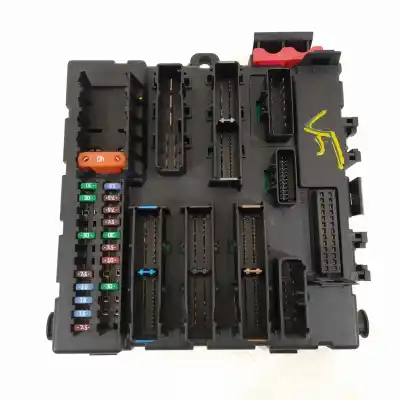 Second-hand car spare part fuse box unit for saab 9-3 (ys3f e79 d79 d75) 1.9 tid oem iam references 519161103