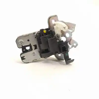 Second-hand car spare part trunk lock for audi a3 (8v) ambiente oem iam references 8r0827505  