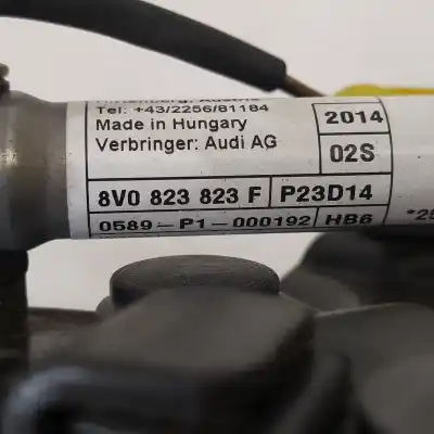 Second-hand car spare part bonnet hinge for audi a3 (8v) ambiente oem iam references 8v0823823f  8v0823301